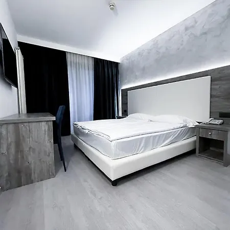 De Nac Otel