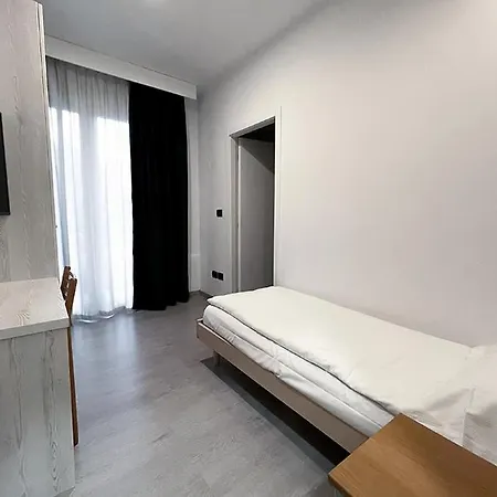 Otel De Nac