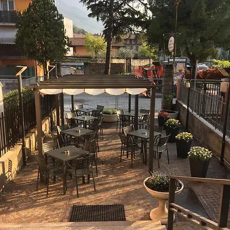 Otel De Nac Torbole Sul Garda